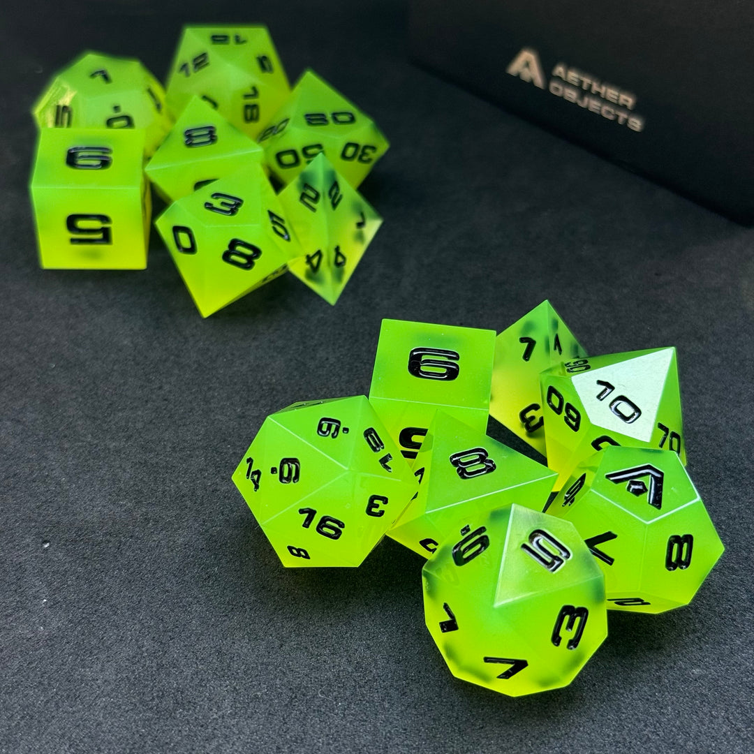 Solar Flux 7-Piece Resin Dice Set