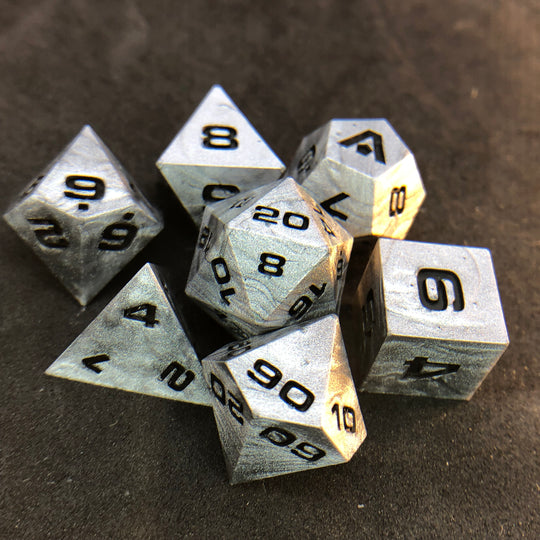 Cold Cast Aluminum 7-Piece Resin Dice Set